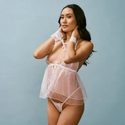 Outlet LoversStores Bridal Babydoll & G-String with Lace Cuffs White